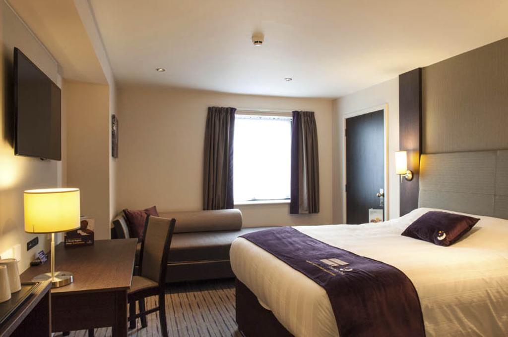 Premier Inn Stevenage Central Exteriér fotografie